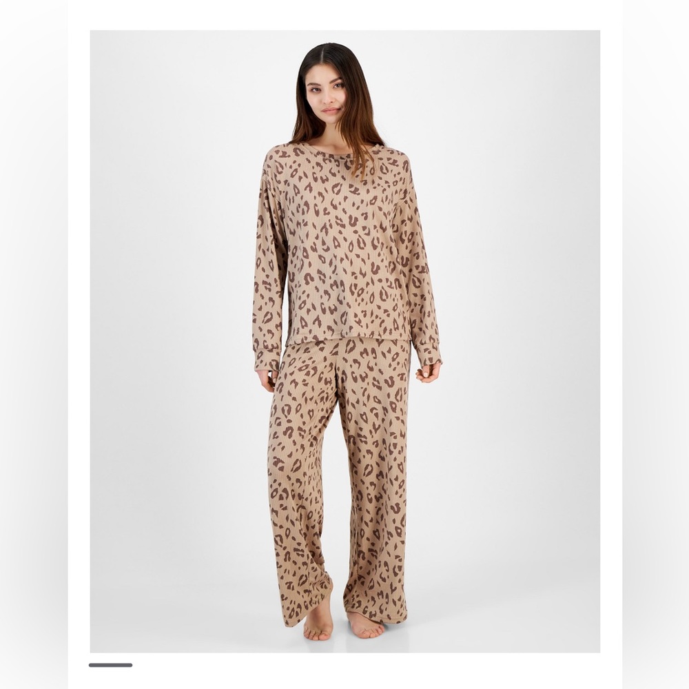 Jenni Women's Cozy Pajama Set